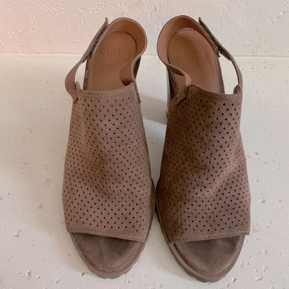Franco sarto lug sole heeled sandals